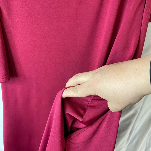 Red Dress with pockets - Picture 6 of 7